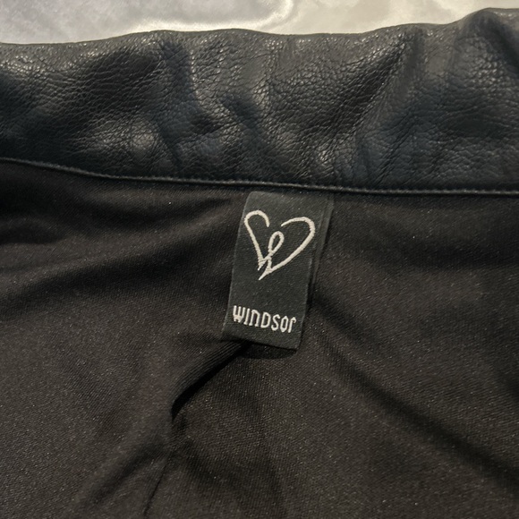 ♡ leather jacket ♡ - Picture 3 of 3